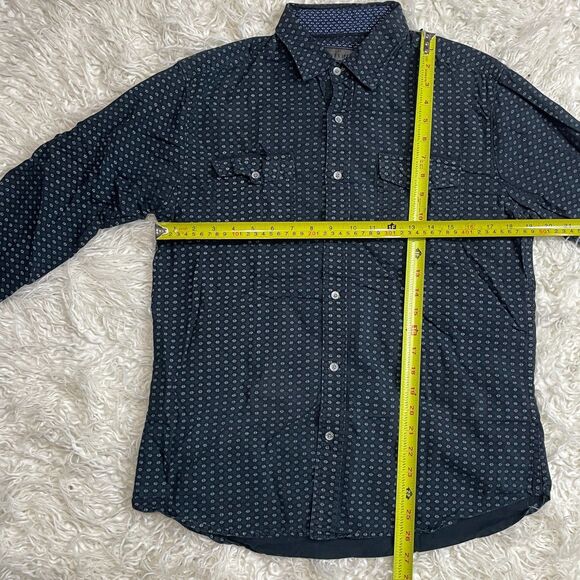 Steve’s Jeans Long Sleeve Shirt Size Medium With Western Style Pockets - Picture 3 of 4